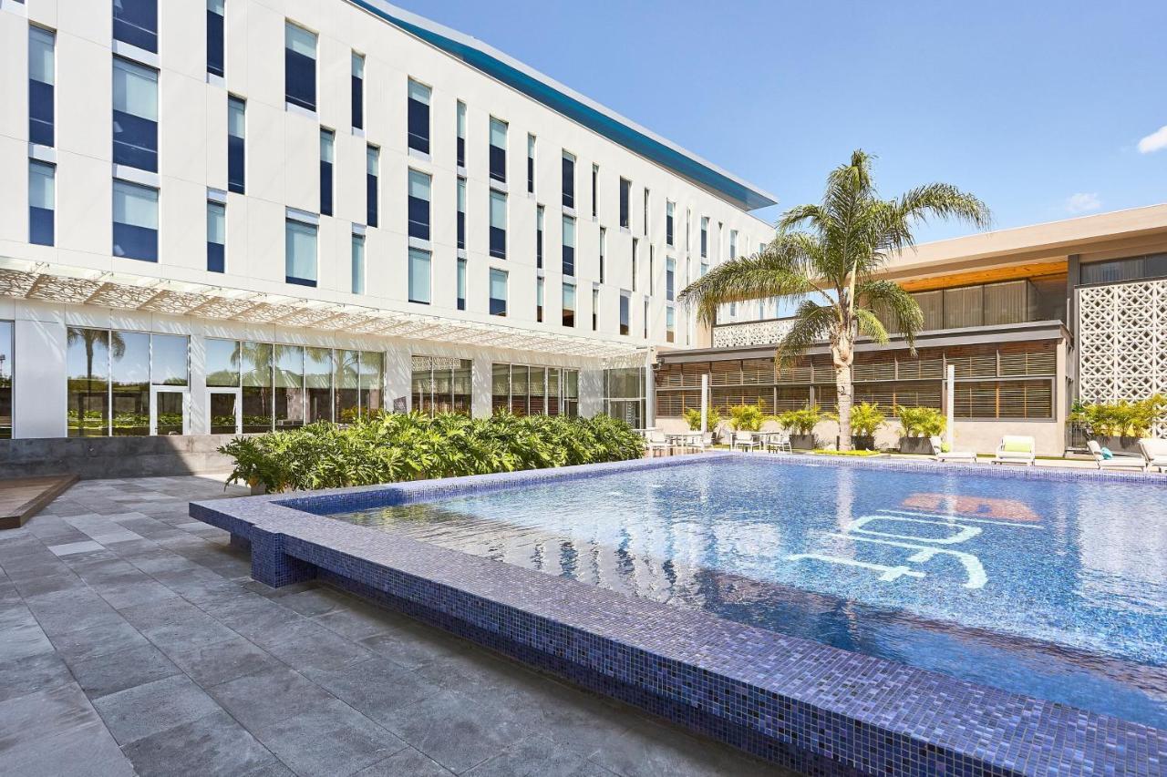 Aloft Queretaro Hotel Екстериор снимка
